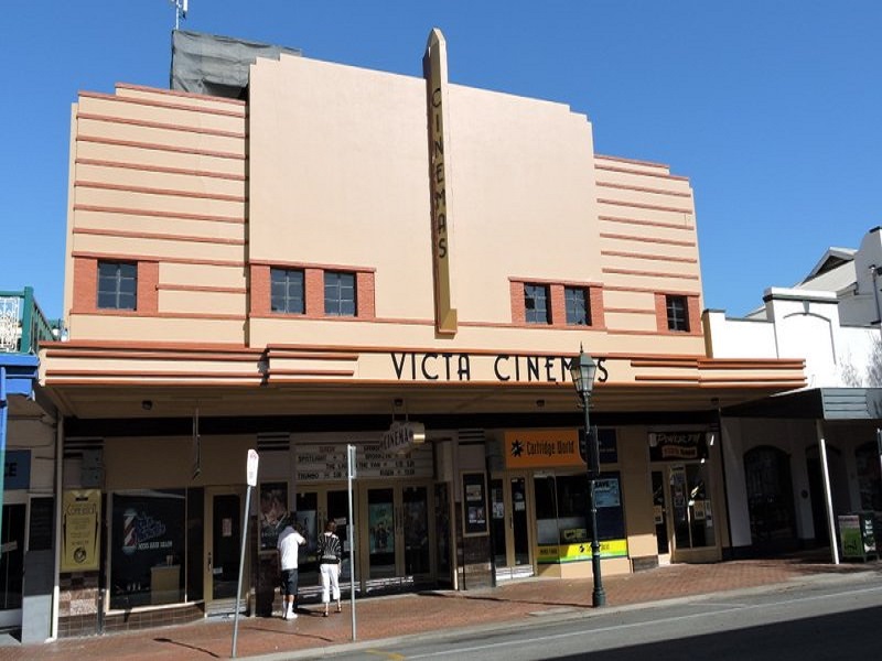 Iconic Art Deco twin cinema